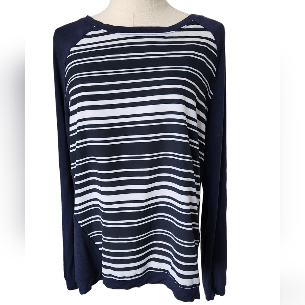Banana Republic Navy and white top - Size Small